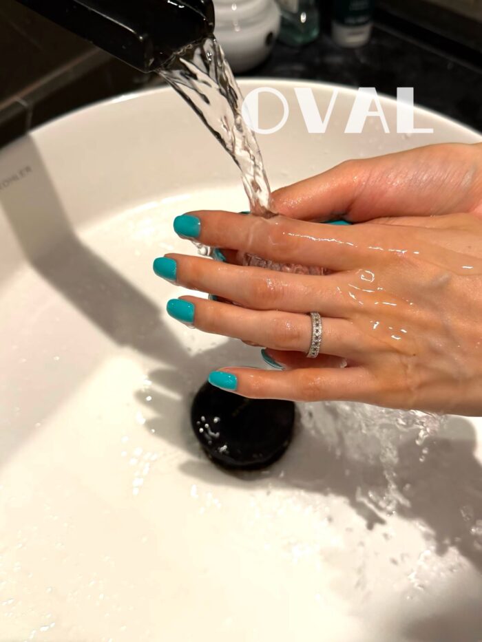 [Cure in 40s with Lamp] Glossy Lake Blue Solid Gel Nail Wraps (Oval Shape) - 20pcs Self-Adhesive, Turns to Hard Nail Tips Instantly - Image 4