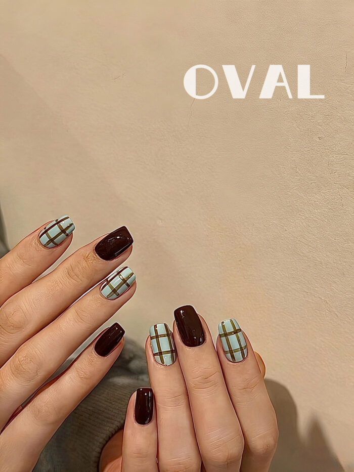 [Cure in 40s with Lamp] Vintage Dark Brown & Teal Plaid Gel Nail Wraps (Oval Shape) - 20pcs Self-Adhesive, Instant Hardening Nail Tips - Image 4